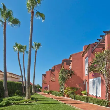 Dunas De - Beachfront 3 Bed Marbella