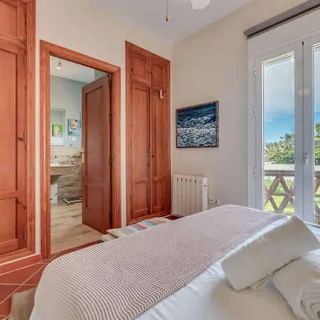 Apartment Dunas De - Beachfront 3 Bed *